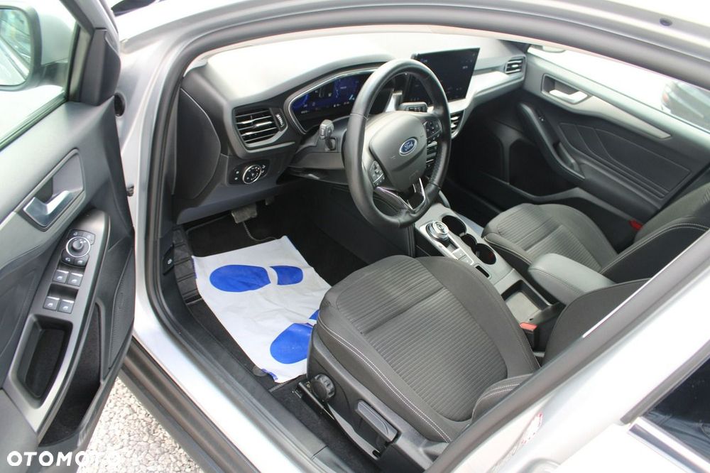 Ford Focus - 17