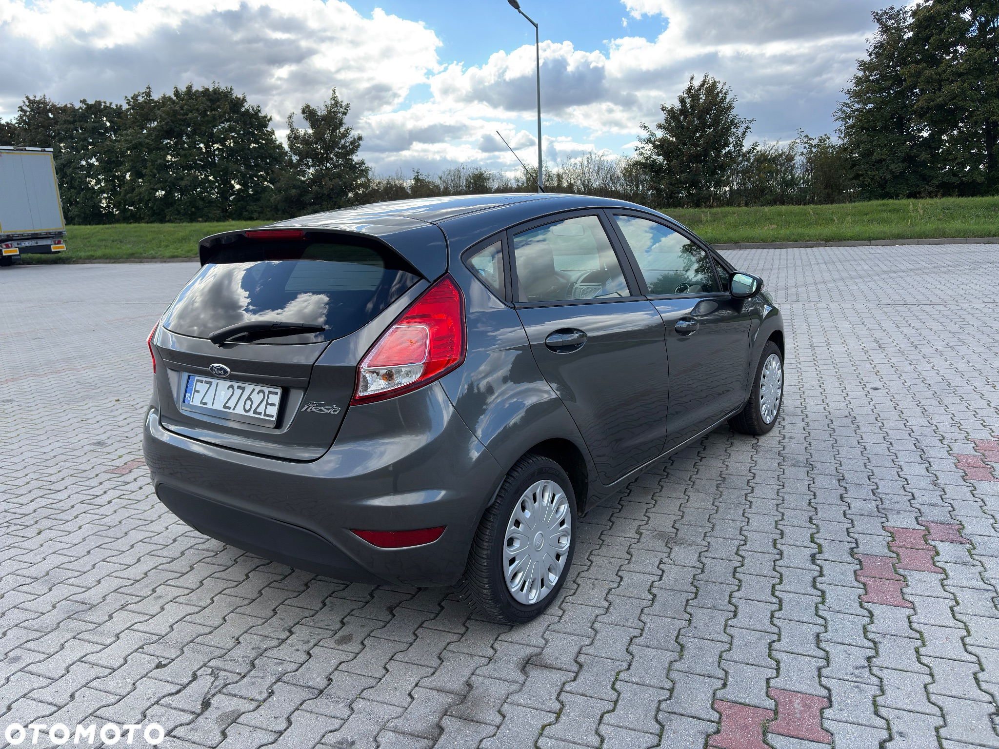 Ford Fiesta - 9