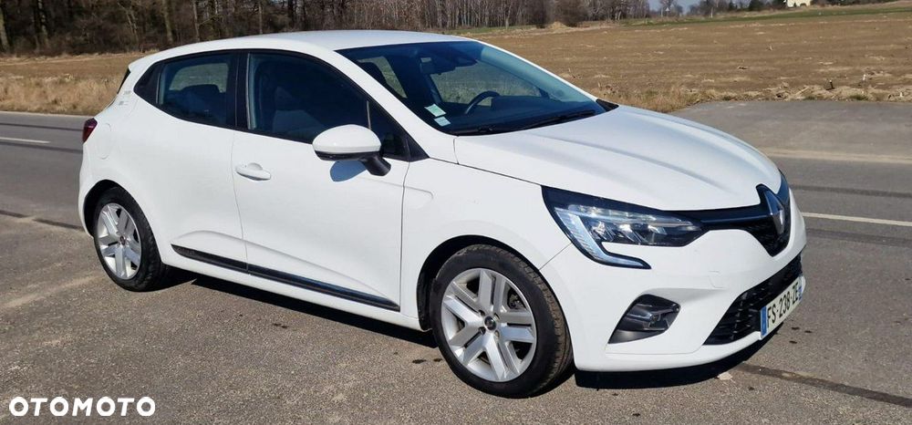 Renault Clio - 26
