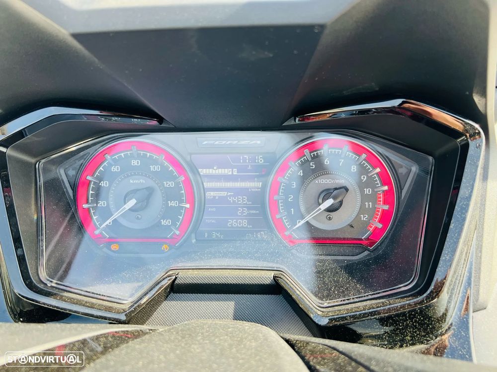 Honda Forza 125 Edição Especial - 8