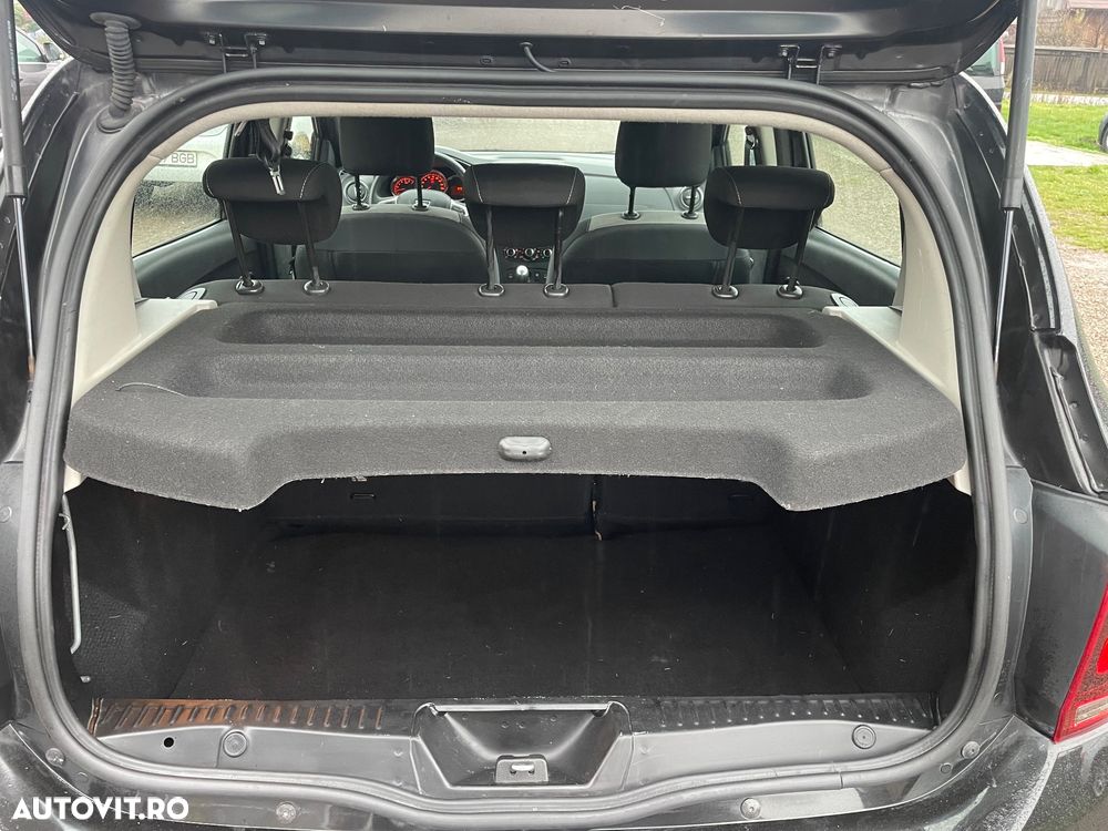 Dacia Sandero 0.9 Stepway - 12