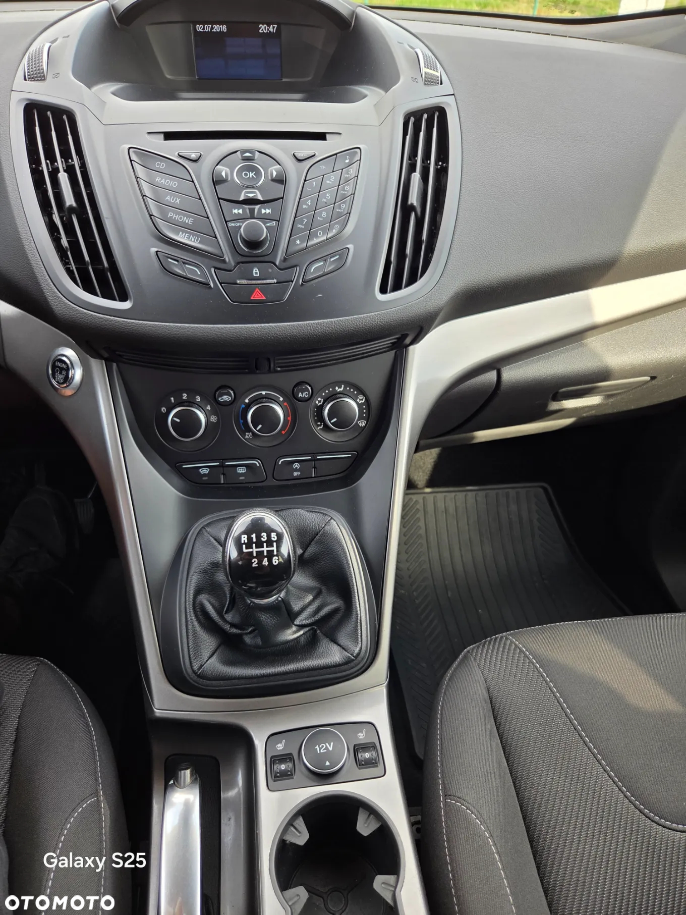Ford Kuga - 14