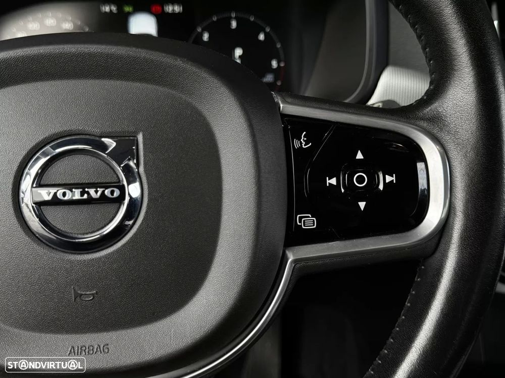 Volvo V90 2.0 D4 Inscription Geartronic - 26