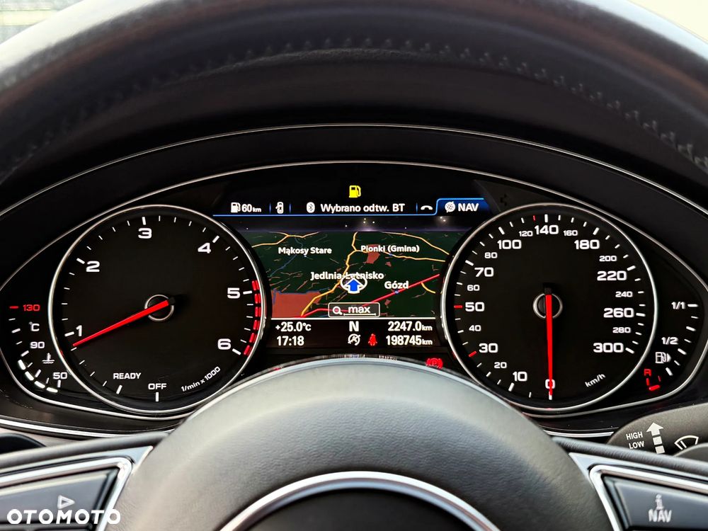 Audi A6 Avant 2.0 TDI quattro S tronic - 24