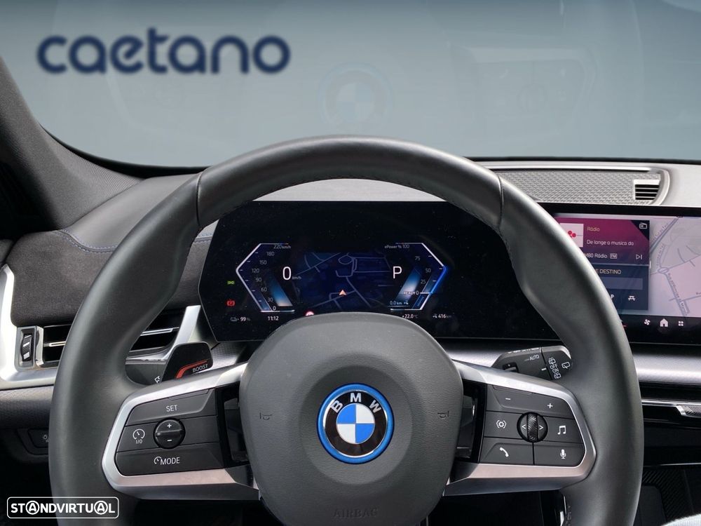 BMW iX1 eDrive20 Pack Desportivo M - 6