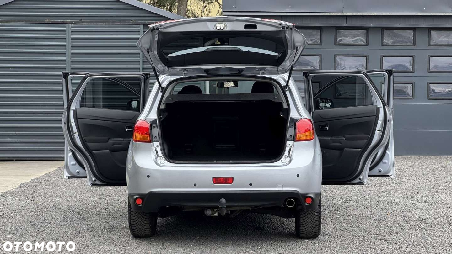 Mitsubishi ASX - 15