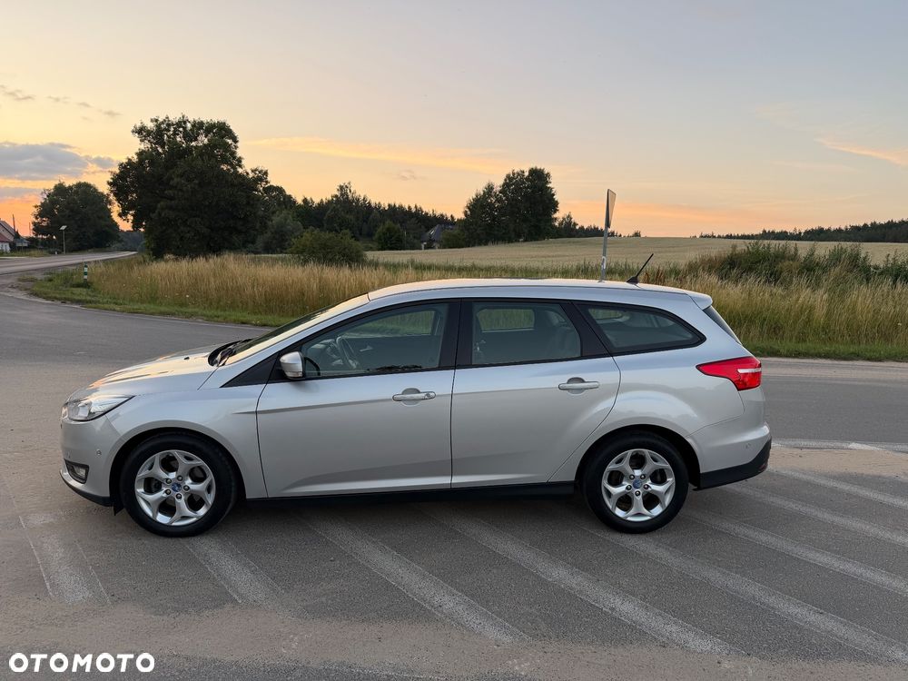 Ford Focus 1.5 TDCi SYNC Edition - 26