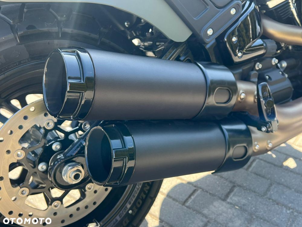 Harley-Davidson Softail Fat Bob - 5