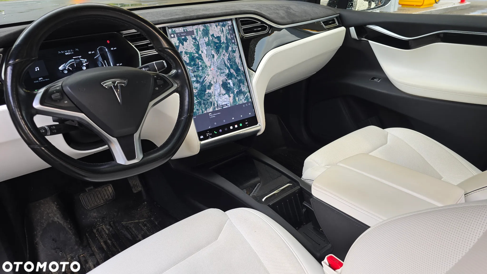 Tesla Model X Long Range Plus - 17