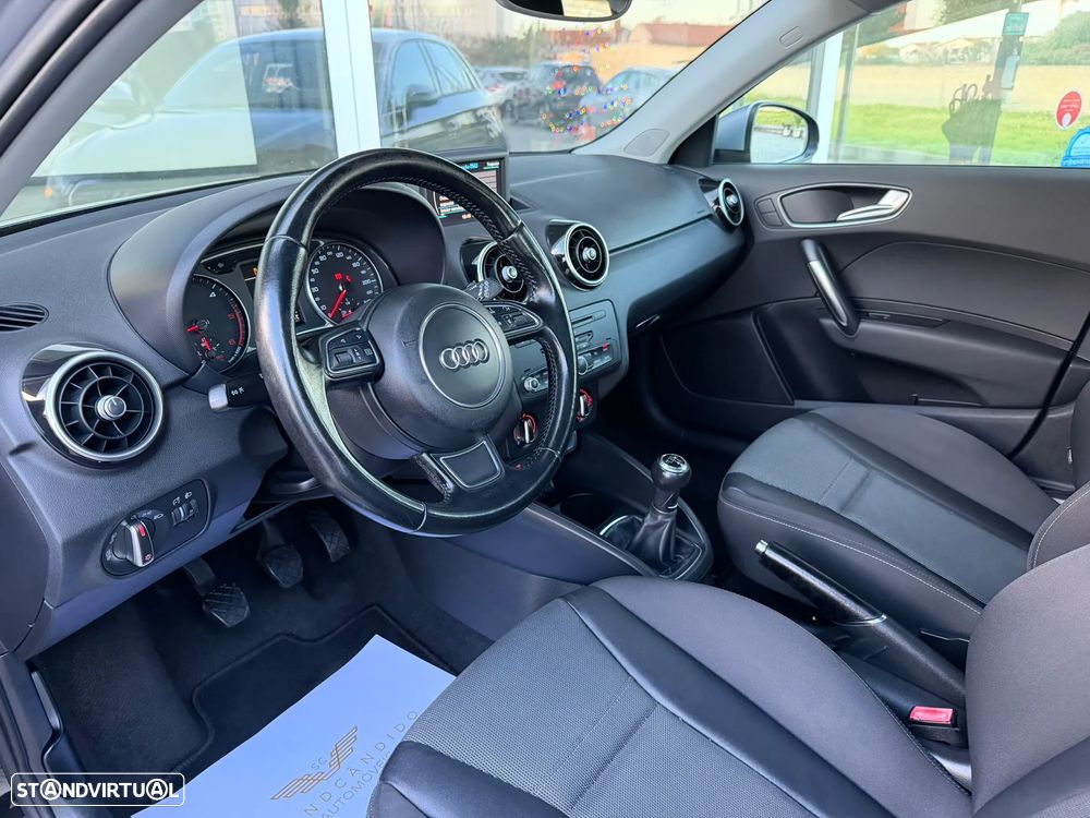 Audi A1 Sportback 1.6 TDI Attraction - 5