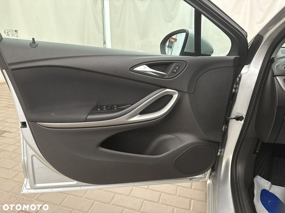 Opel Astra - 11