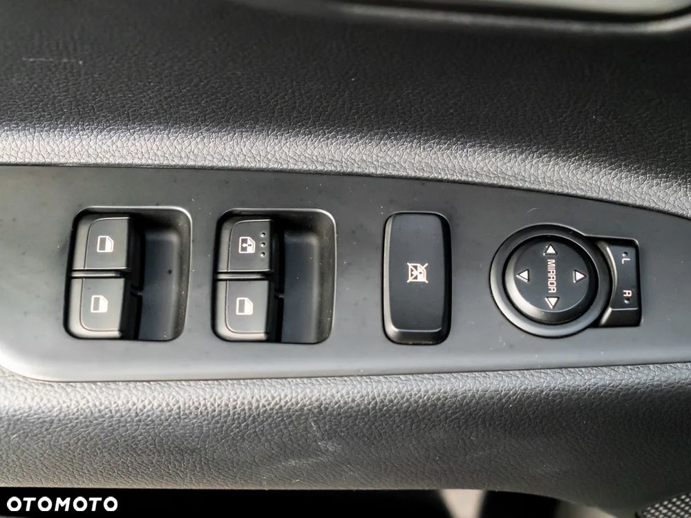 Kia Stonic 1.0 T-GDI M DCT - 13