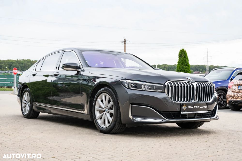 BMW Seria 7 745Le - 36
