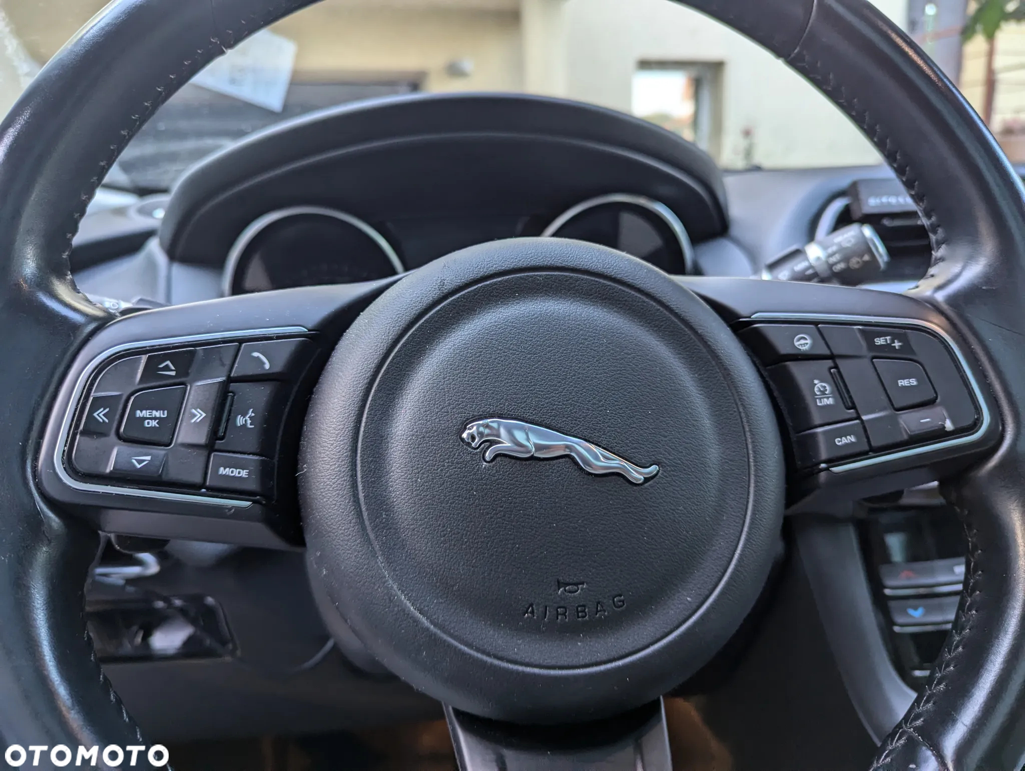 Jaguar F-Pace 2.0 i4D AWD Prestige - 15