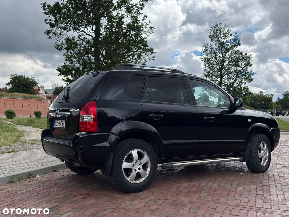 Hyundai Tucson 2.0 Comfort 2WD - 7