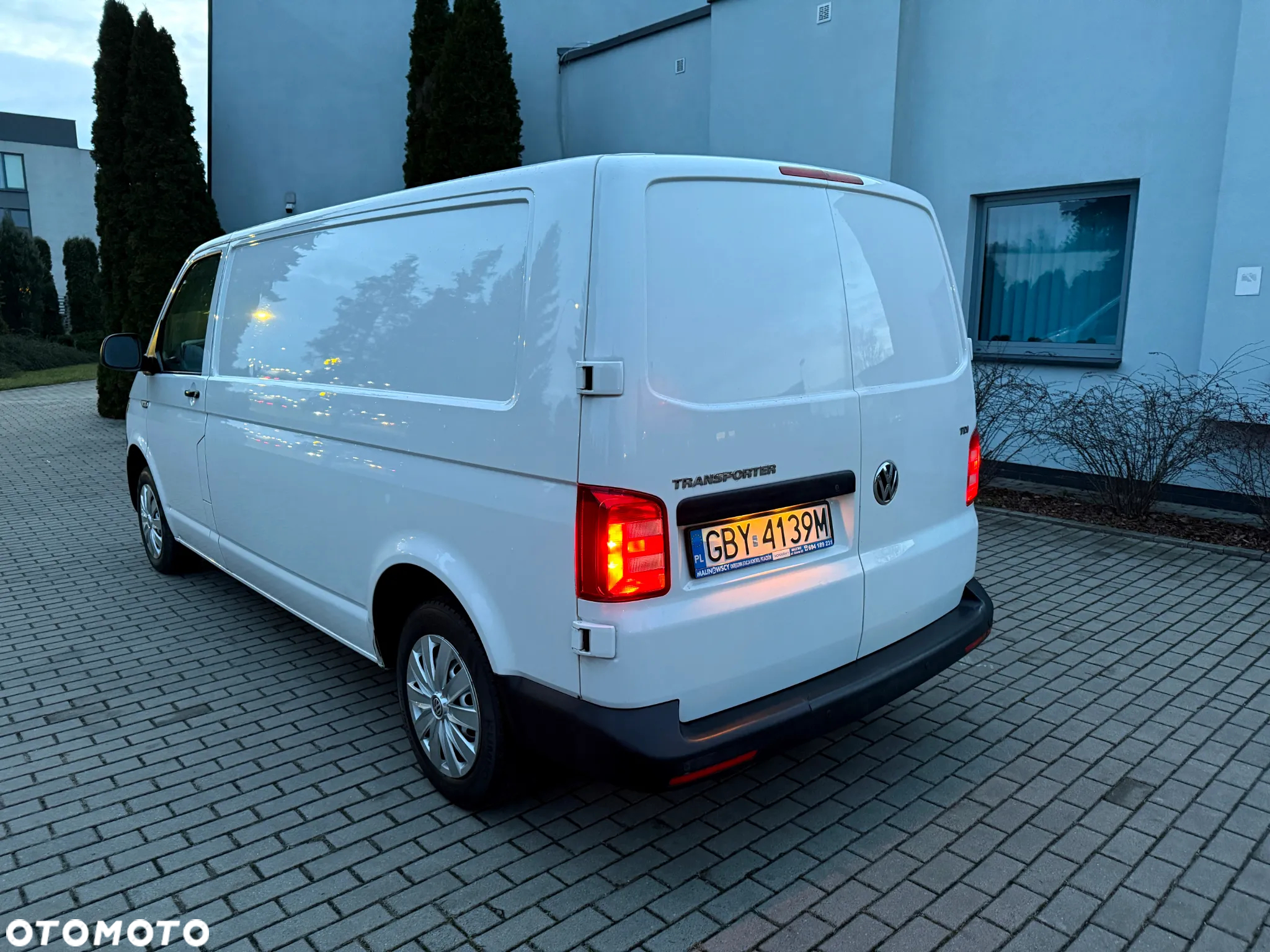 Volkswagen Transporter - 16