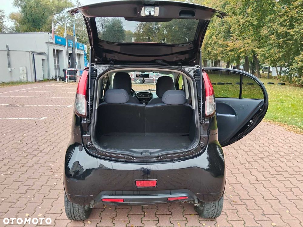 Peugeot iOn