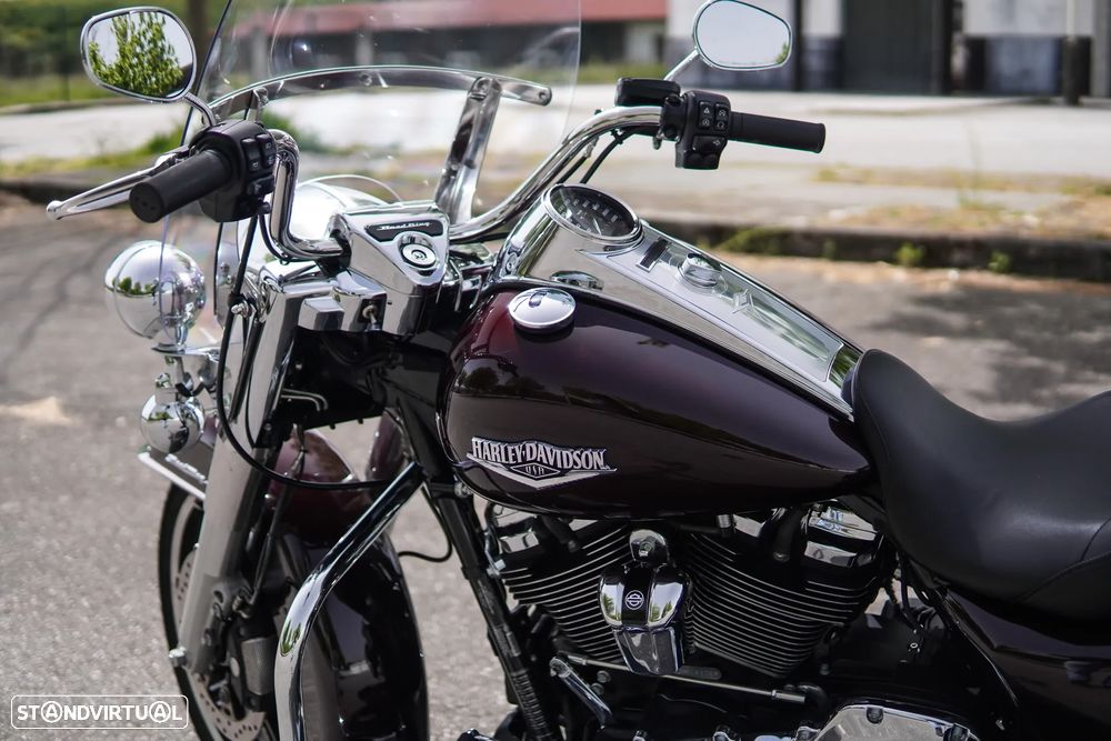 Harley-Davidson Road King Classic - 42