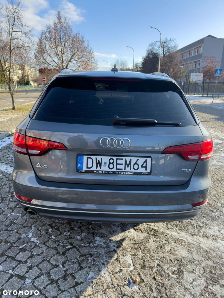 Audi A4 Avant 2.0 TDI S tronic - 4