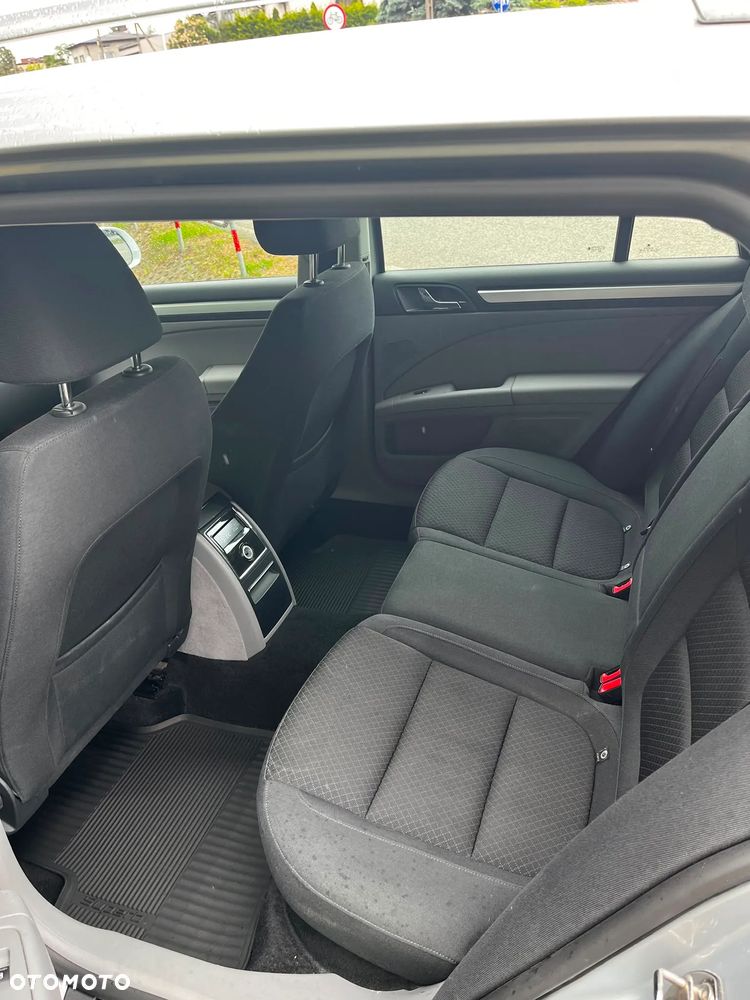 Skoda Superb 1.8 TSI Active DSG - 2