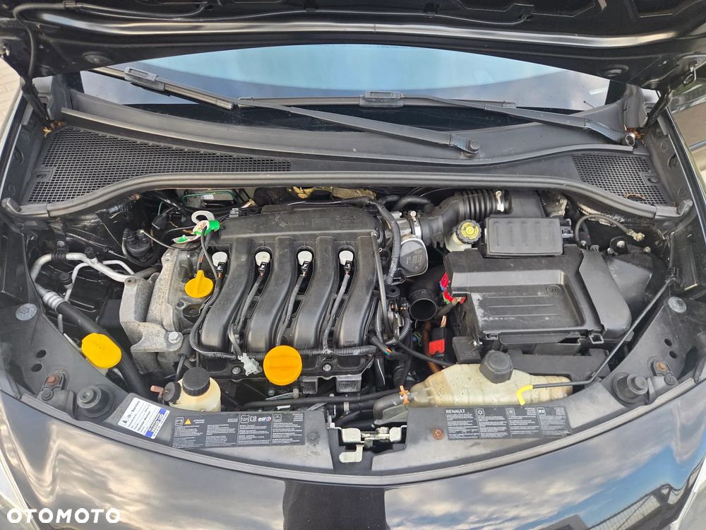 Renault Clio - 9