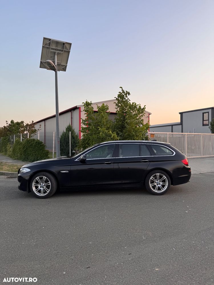 BMW Seria 5 525d Aut. - 4