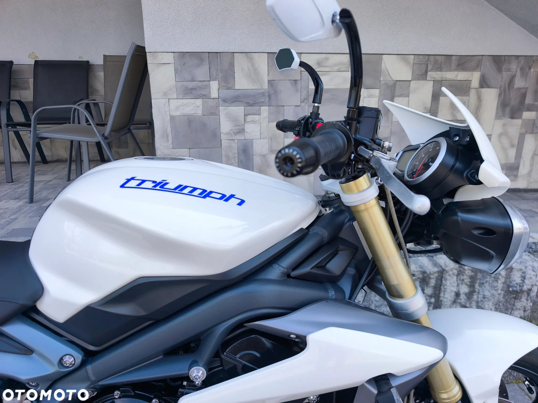 Triumph Street Triple - 5