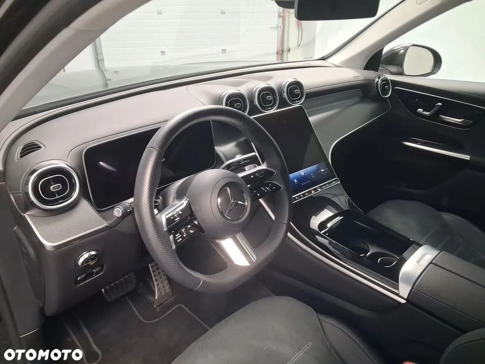Mercedes-Benz GLC 300 e 4-Matic - 13