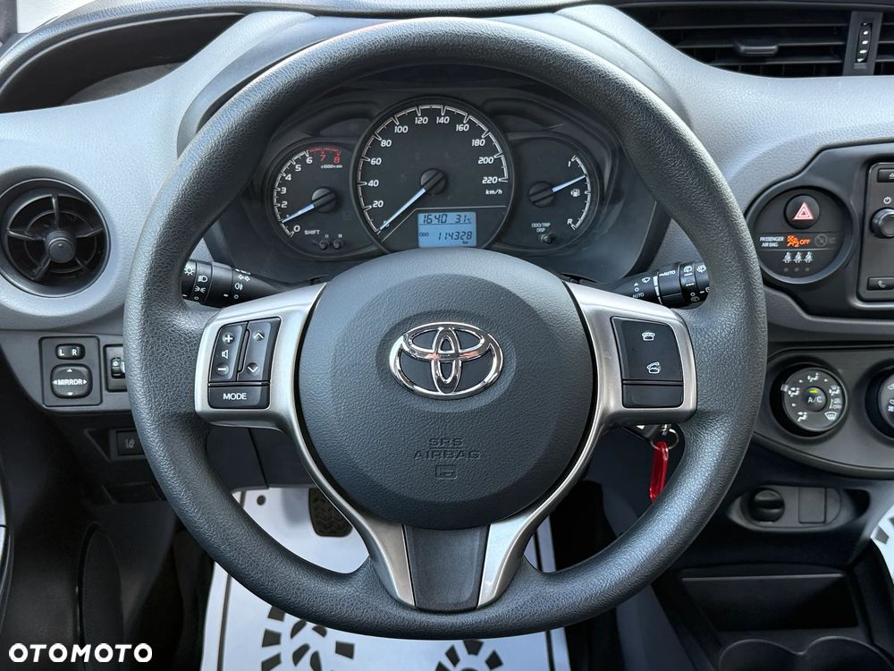 Toyota Yaris 1.0 Active - 5