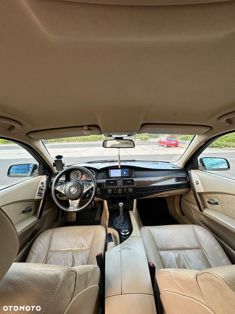 BMW Seria 5 - 12