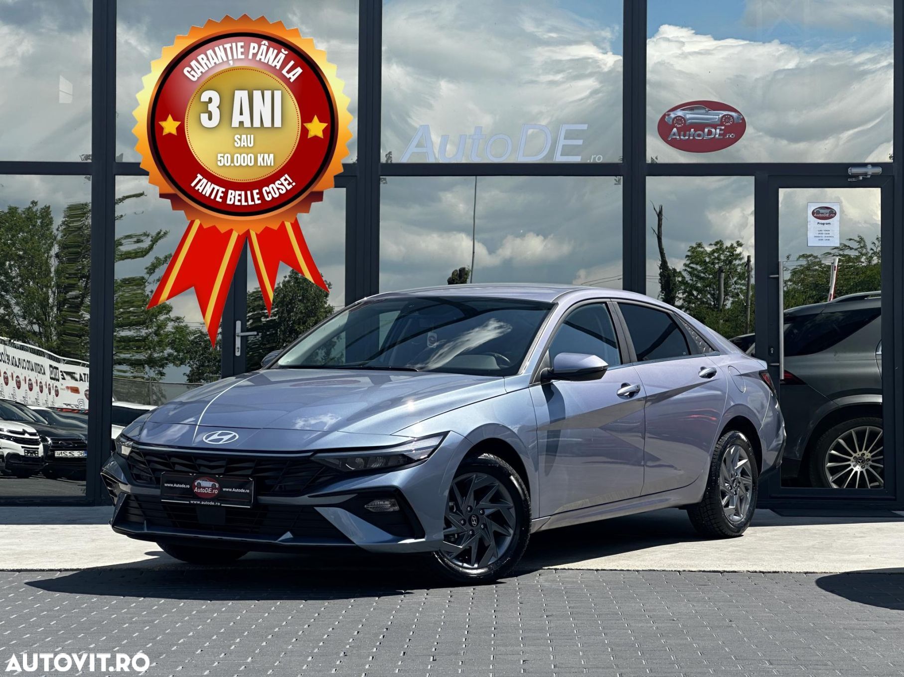 Hyundai Elantra - 1