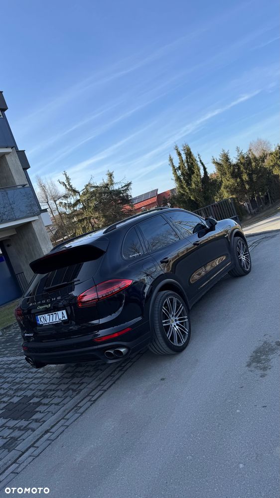 Porsche Cayenne S E-Hybrid - 5