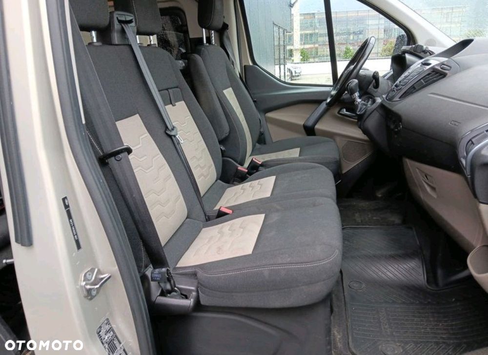 Ford Tourneo Custom 2.0 TDCi L1 Titanium - 14