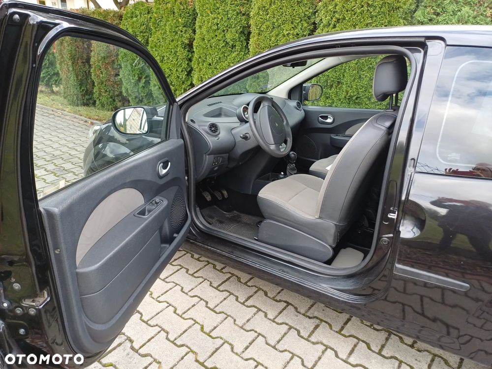 Renault Twingo - 22