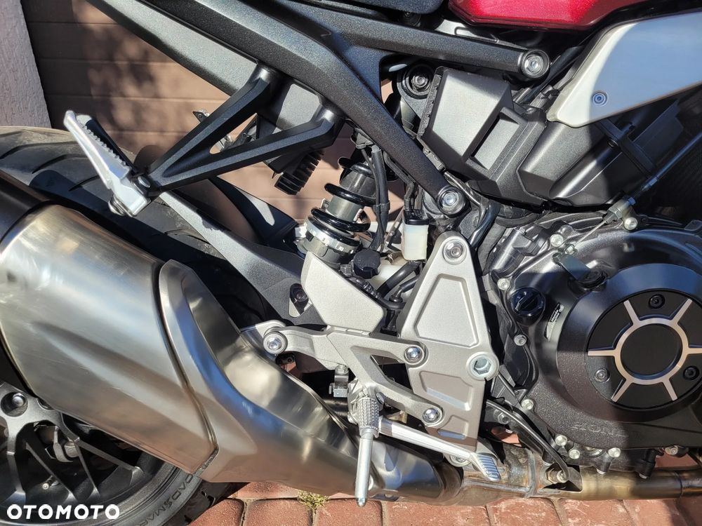 Honda CB - 7