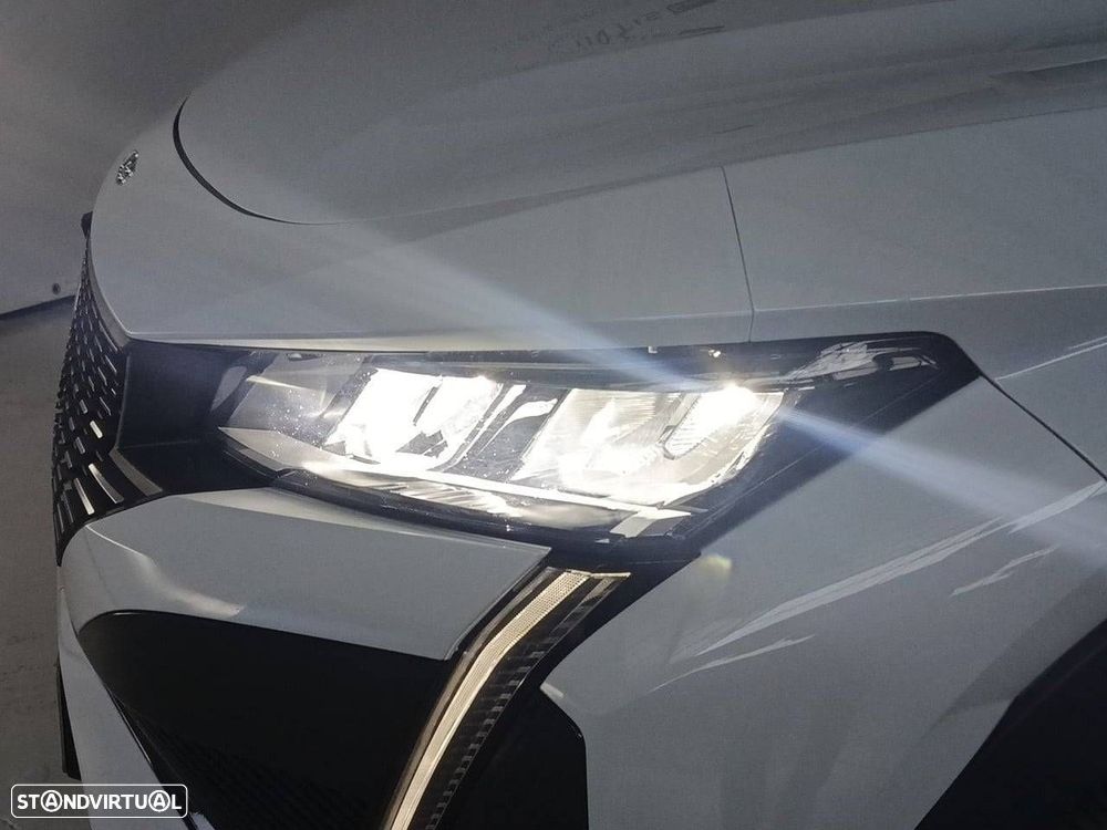 Peugeot 408 1.2 Hybrid Allure e-DCS6 - 25