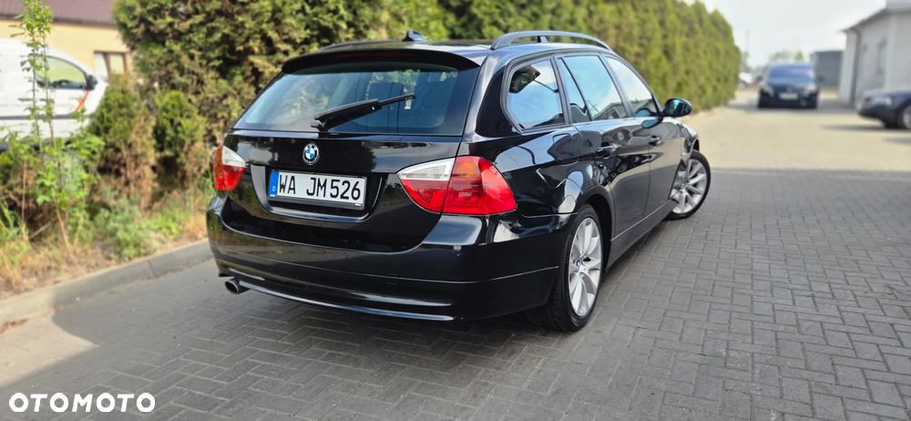 BMW Seria 3 320d DPF - 12