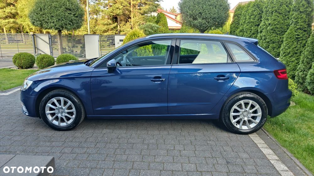Audi A3 Sportback 1.4 TFSI Attraction - 31