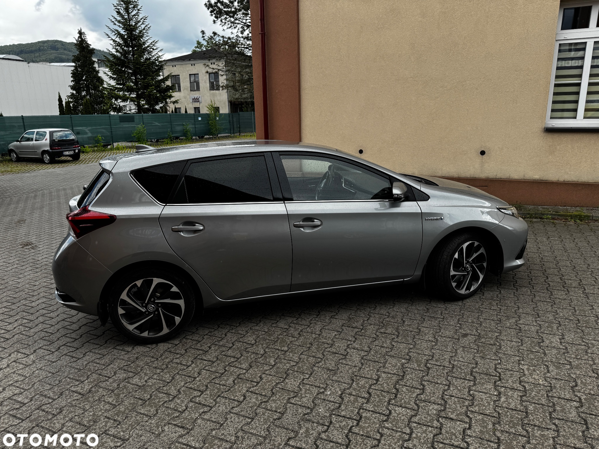 Toyota Auris Hybrid 135 Comfort - 13