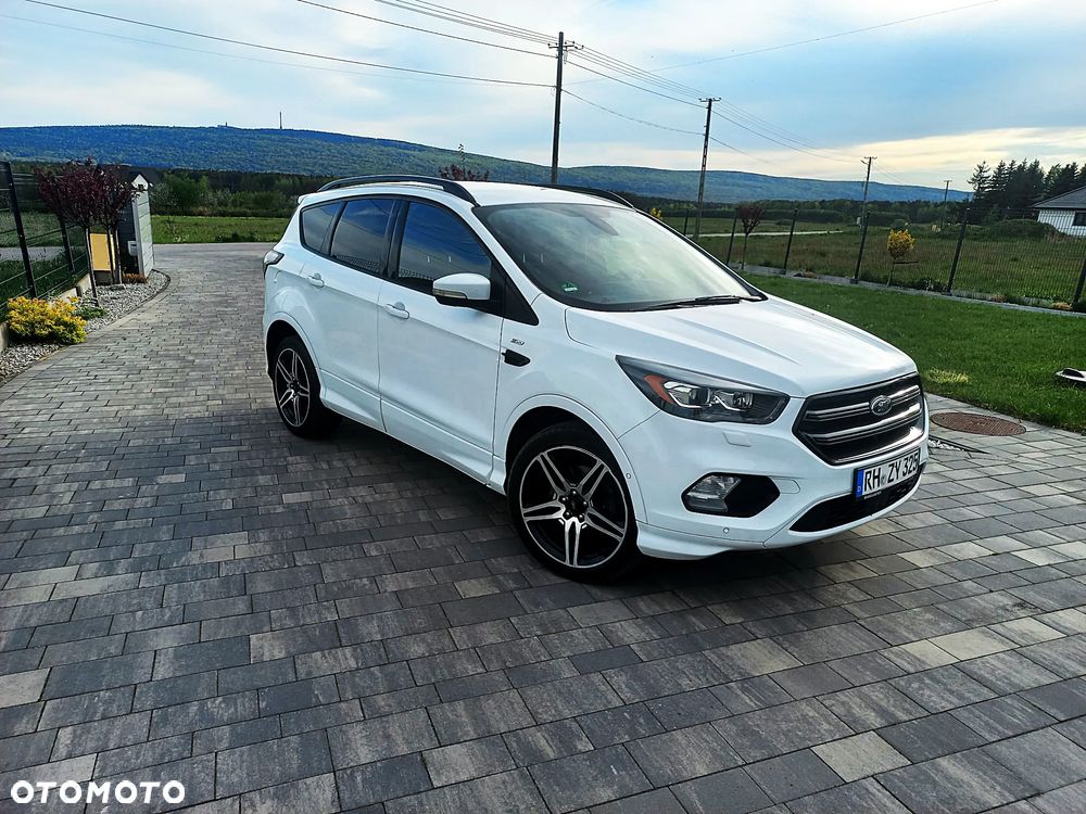 Ford Kuga 2.0 TDCi 2x4 ST-Line - 1