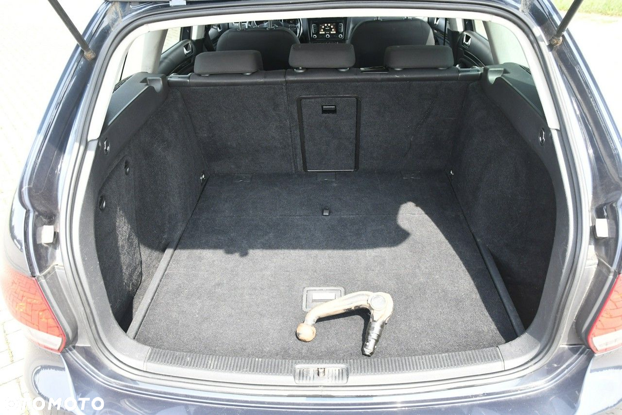 Volkswagen Golf - 21