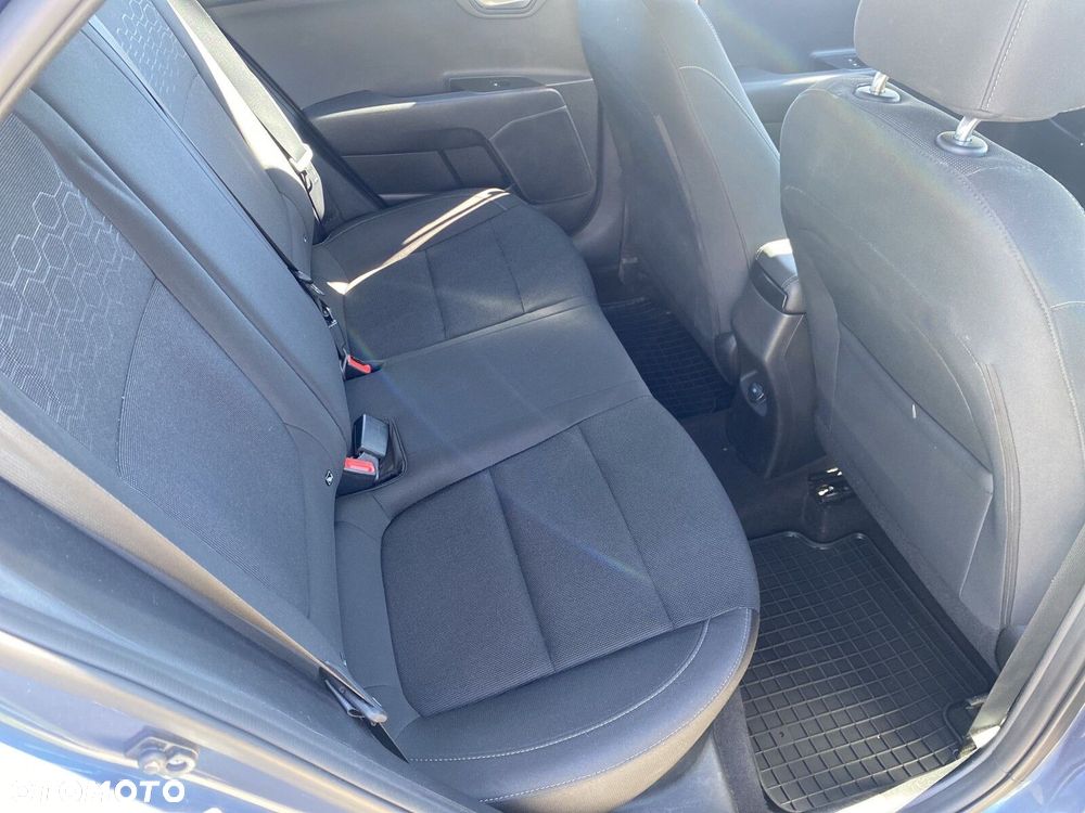 Kia Rio - 14