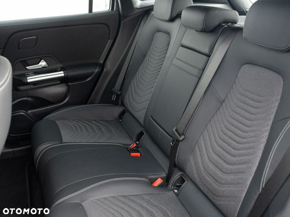Mercedes-Benz EQA 250 66.5kWh Progressive - 34
