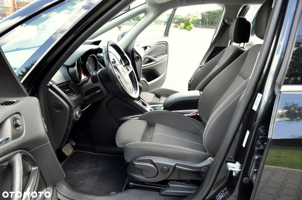 Opel Zafira - 22