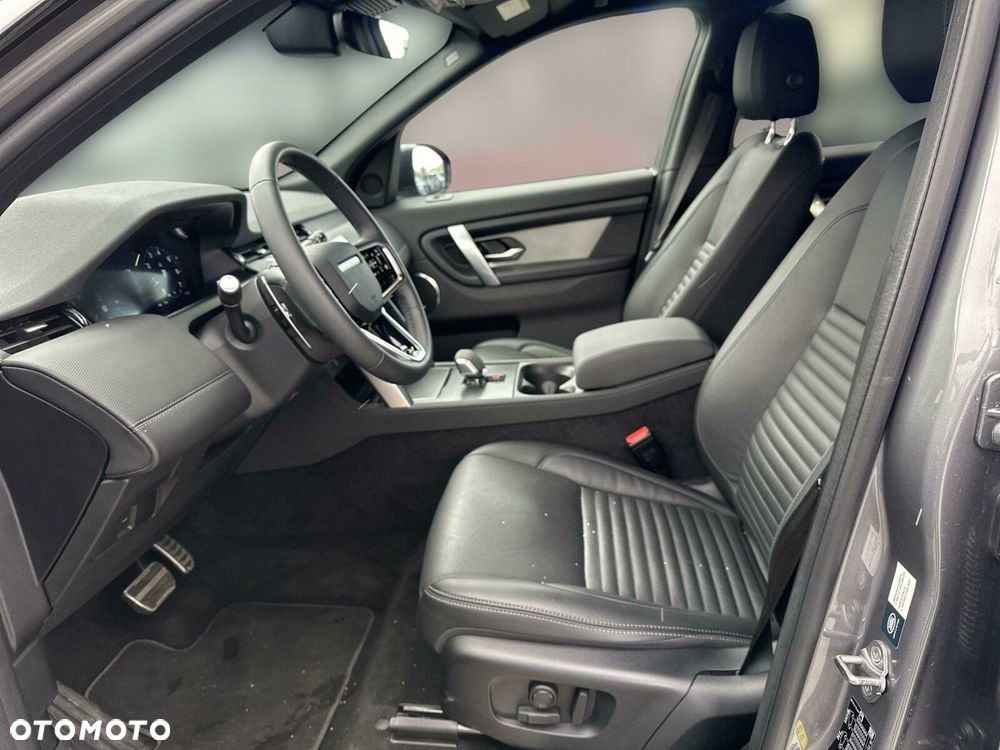Land Rover Discovery Sport - 12