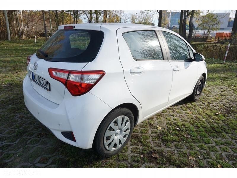 Toyota Yaris - 6
