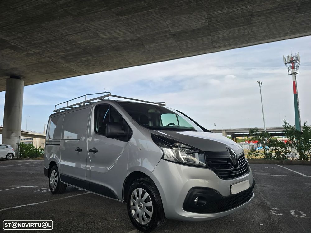 Renault Trafic - 2