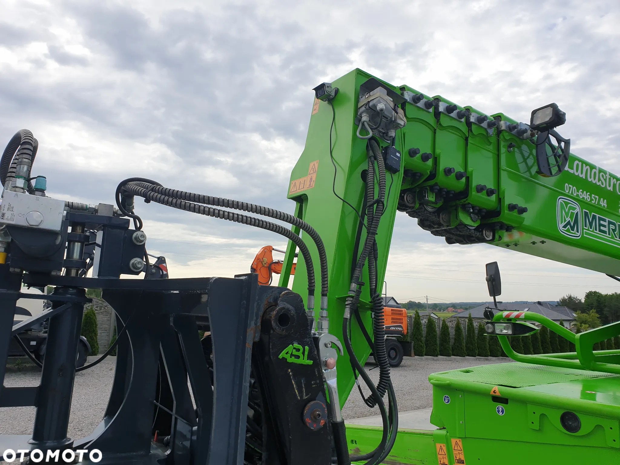 Merlo ROTO 40.30 MCSS KOSZ/PILOT/WIDŁY SPROWADZONA PIĘKNY STAN - 9