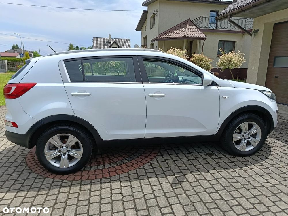 Kia Sportage 1.7 CRDI 2WD Attract - 2