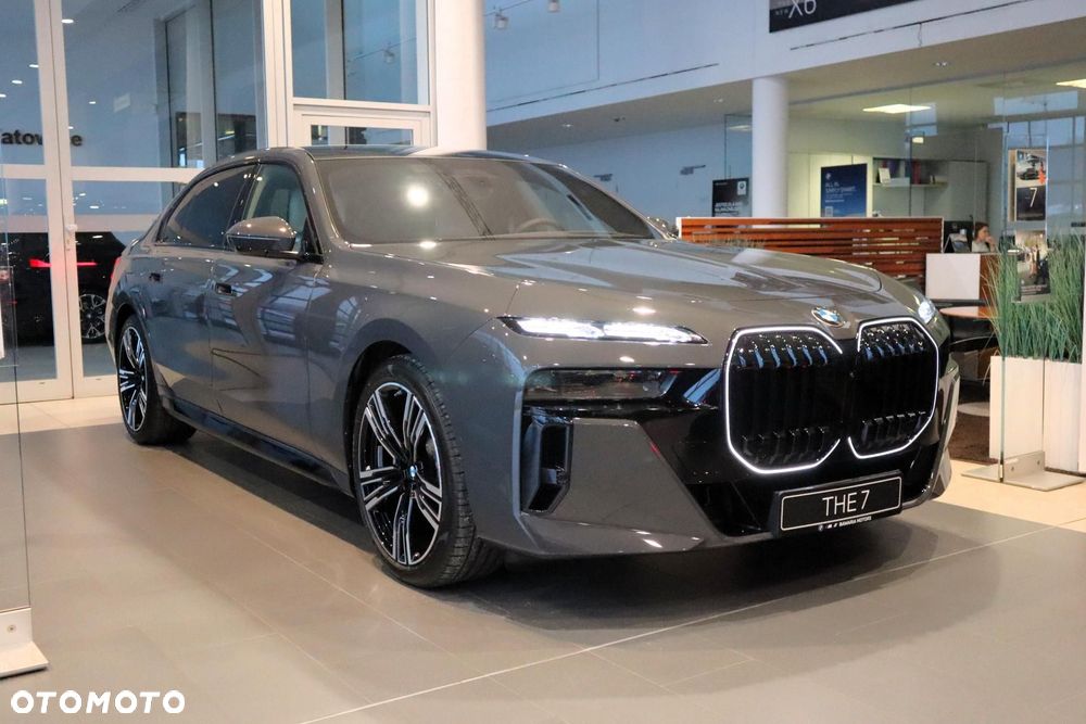BMW Seria 7 - 4